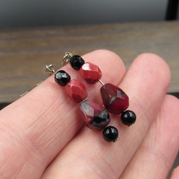 Sterling Silver Red Black Faceted Stone Dangle Earrings Vintage - Picture 2 of 5
